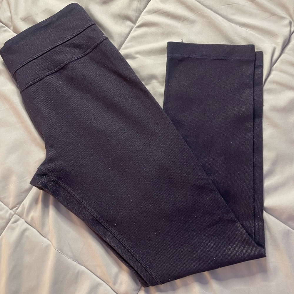 Purple lululemon leggings